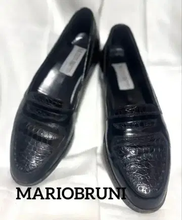 MARIOBRUNI 블랙 가죽 로퍼