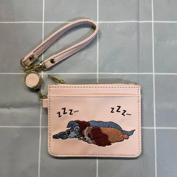 101마리 강아지 이야기 패스 케이스 디즈니 스토어