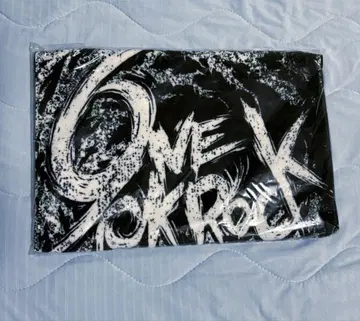 ONE OK ROCK 로고 타월