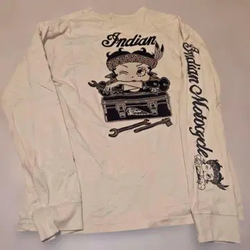 INDIAN MOTOCYCLE BETTY BOOP 빅 자수 롱 T셔츠