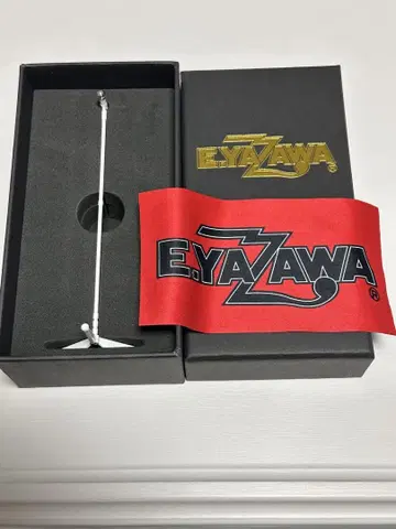 E.YAZAWA 화이트 마이크 스탠드 타월 포함