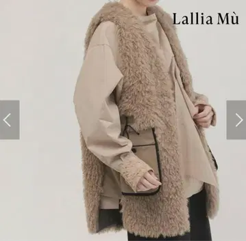 새상품급 LalliaMu 라리아 에코 무스탕 퍼 베스트 모카 38