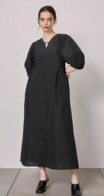 [ public TOKYO ] 퀼팅 백 오픈 원피스