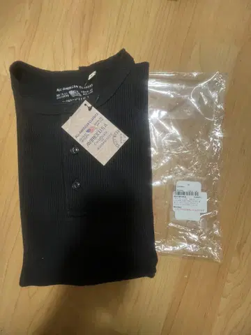 블랙 AVIREX 서멀 새상품