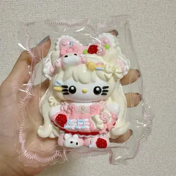 헬로키티풍 데코 스퀴즈