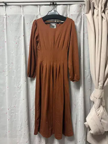 And Couture 원피스 허리턱