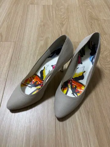 긴자 카네마츠 하이힐 펌프스 그레이지 22cm