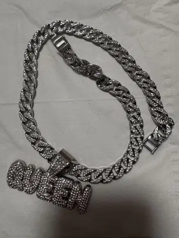 QUEEN 체인 목걸이 실버
