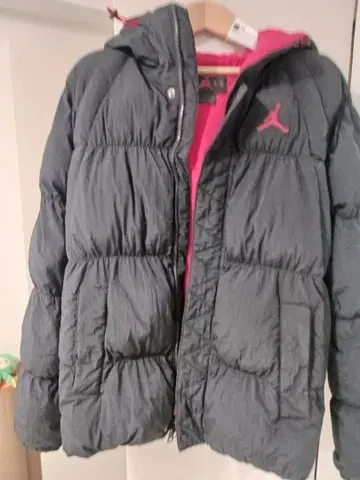 Jordan 다운 자켓 S 블랙/핑크