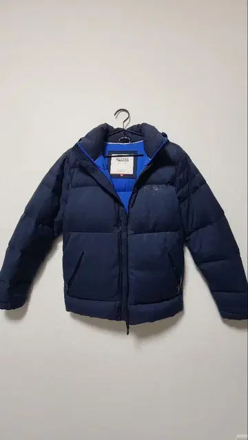 HILFIGER DENIM 네이비 다운 자켓 S 사이즈 (중고)