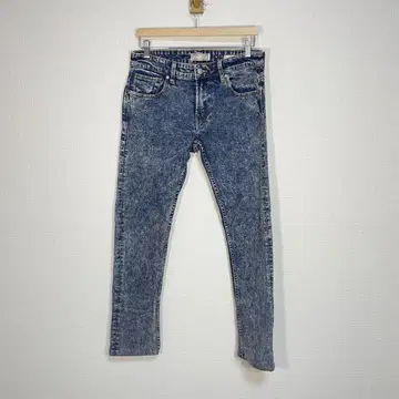[ GUESS ] 게스 팬츠 청바지 데님 스키니 29 사이즈 네이비