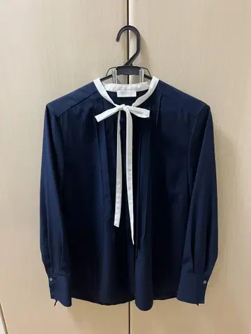 Ballsey 클리어 데신 보타이 블라우스 36 사이즈