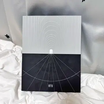 BTS MOS ON:E 컨셉 사진집