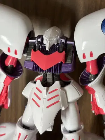 MG 1/100 큐베레이 앙베르