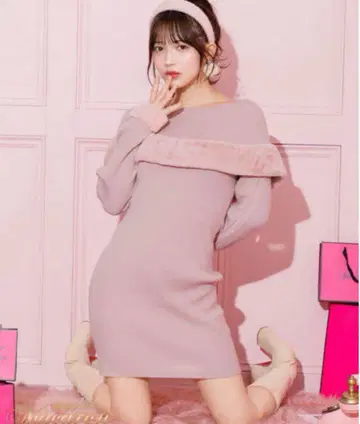 michell macaron 퍼 케이프 니트 원피스