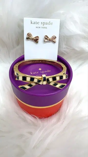 미사용 새상품 kate spade 리본 뱅글 & 귀걸이 세트