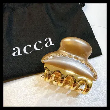 [컨디션 최상] acca 베이지/골드 비쥬 장식 큐빅 헤어 클립
