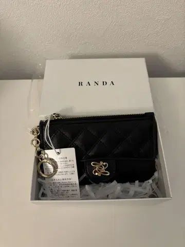 RANDA 블랙 퀼팅 프래그먼트 케이스