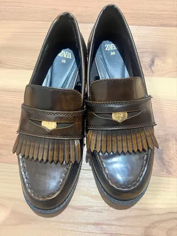 ZARA 코인 로퍼 브라운 36