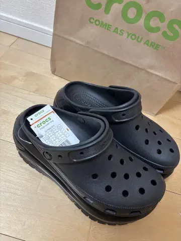 crocs 메가 크러쉬 크로그