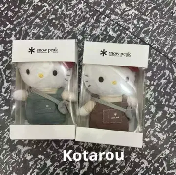 스노우피크 x 헬로키티 콜라보 봉제 인형 2개 세트