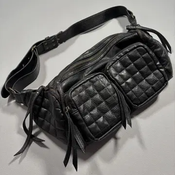 00s archive shoulder bag y2k black