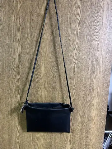 SHIPS 블랙 가죽 숄더백
