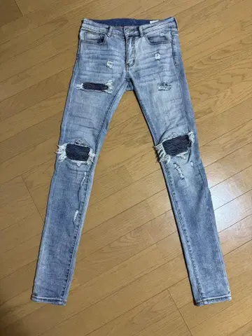 mnml 28