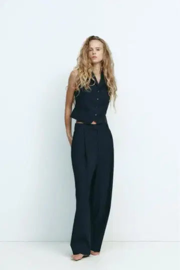 ZARA 핀스트라이프 팬츠