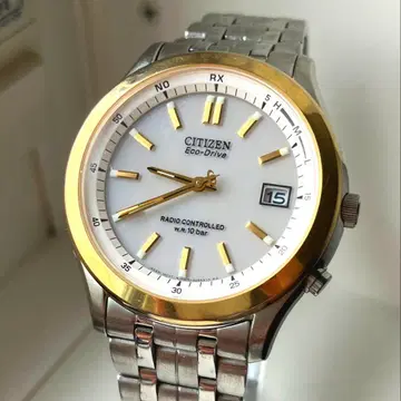 CITIZEN 에코드라이브 전파 시계 실버/골드
