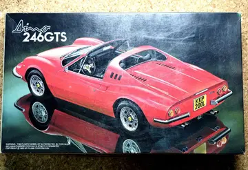 페라리 Dino 246 GTS 하세가와 1/24 스케일 키트