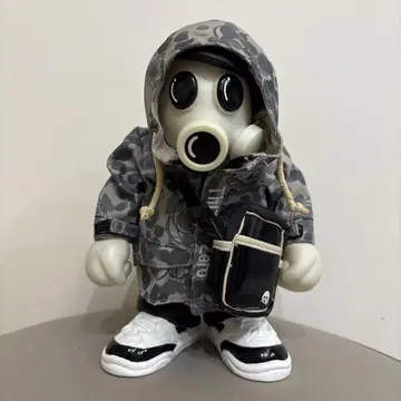 THREEZERO 쓰리제로 가스 마스크 피규어