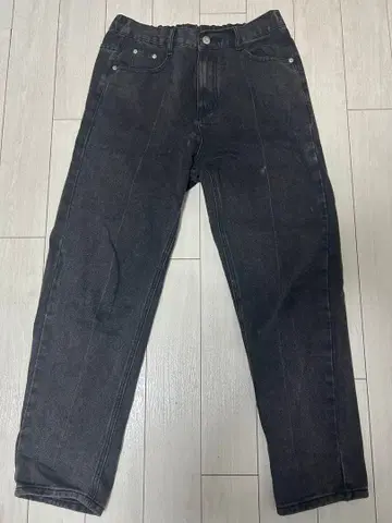 블랙 스트레이트 데님 허리밴딩