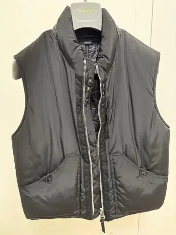 [ 가격 인하 ] 톰포드 TOM FORD 다운 베스트