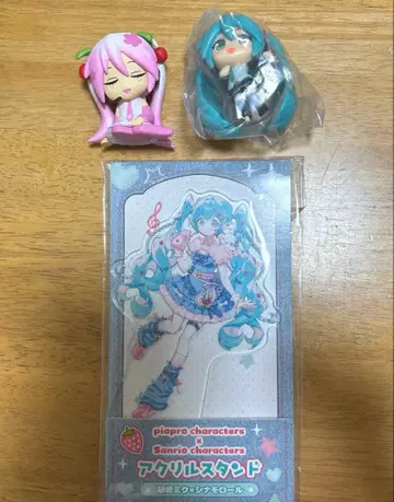 하츠네 미쿠 굿즈 묶음 판매 (덤 포함)