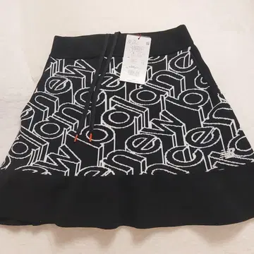 New Balance 로고 플레어 스커트 사이즈 00 XS 니트