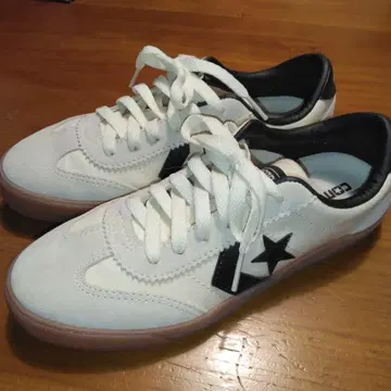 CONVERSE ROADCLASSIC 스니커즈 화이트