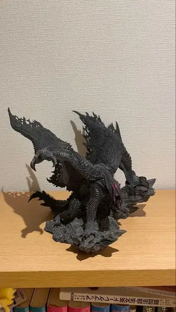 캡콤 빌더 크리에이터즈 모델 흑식룡 고아 마가라 피규어