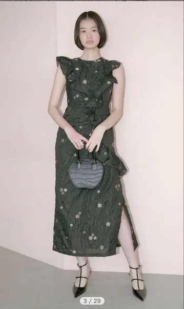 플라워 프릴 원피스 프릴 달린 슬리브리스 원피스 S