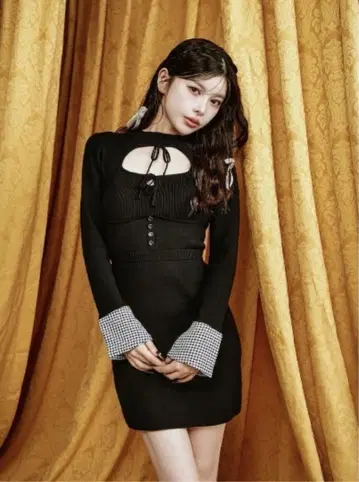 darich 프론트 오픈 니트 미니 원피스