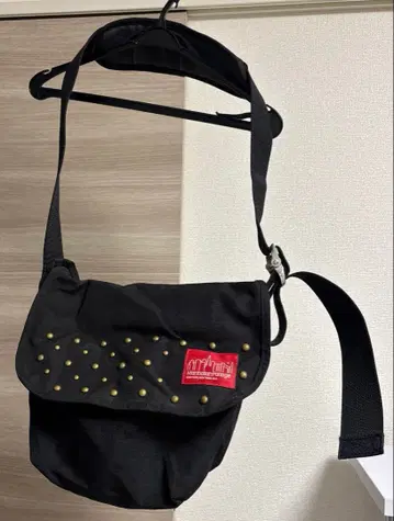Manhattan Portage 스터드 메신저 백