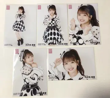 AKB48 무카이치 미온의 브로마이드입니다.