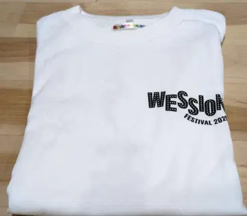 WESSION 화이트 T셔츠 M 사이즈