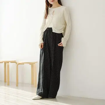 Kastane 데님 라이크 와이드 팬츠 도트 블랙 사이즈 1