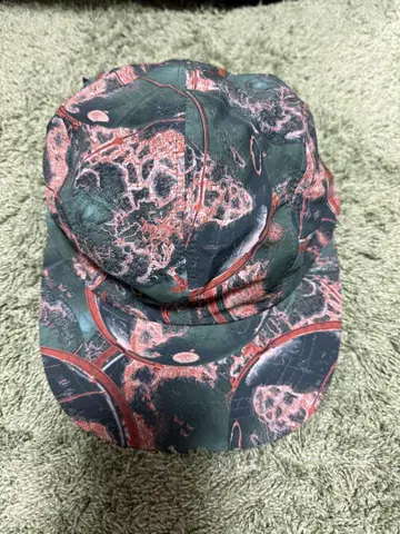 TIGHTBOOTH 추상 패턴 캡 M/L