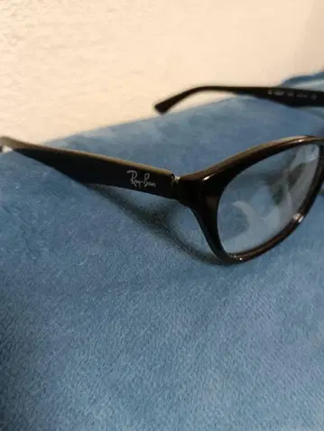 새상품급 Ray-Ban 블랙 캣아이 안경