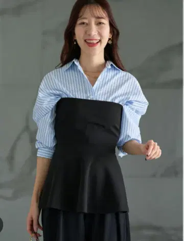 라 부티크 봉봉 레이스업 뷔스티에 블랙