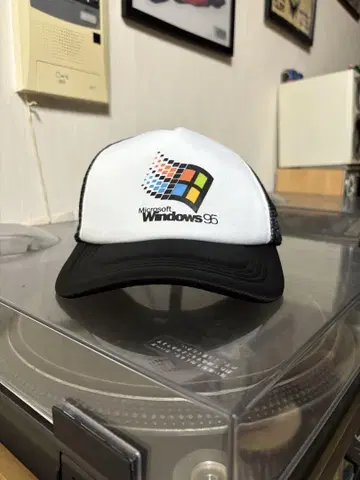 Microsoft Windows 95 트래커 캡