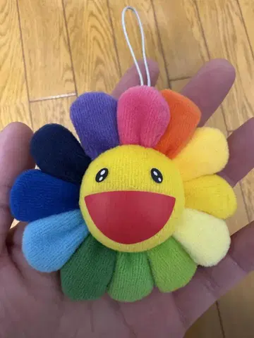카이카이키키 무라카미 다카시 꽃 핀 배지 스트랩 새상품급