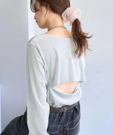 Kastane 백 오픈 튤 티 블루